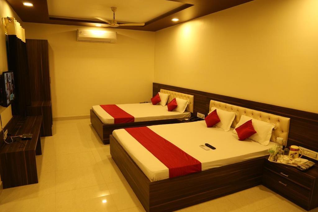 Kingsway Hotel And Restaurant Ajmer Dargah 350 Meter Exterior photo