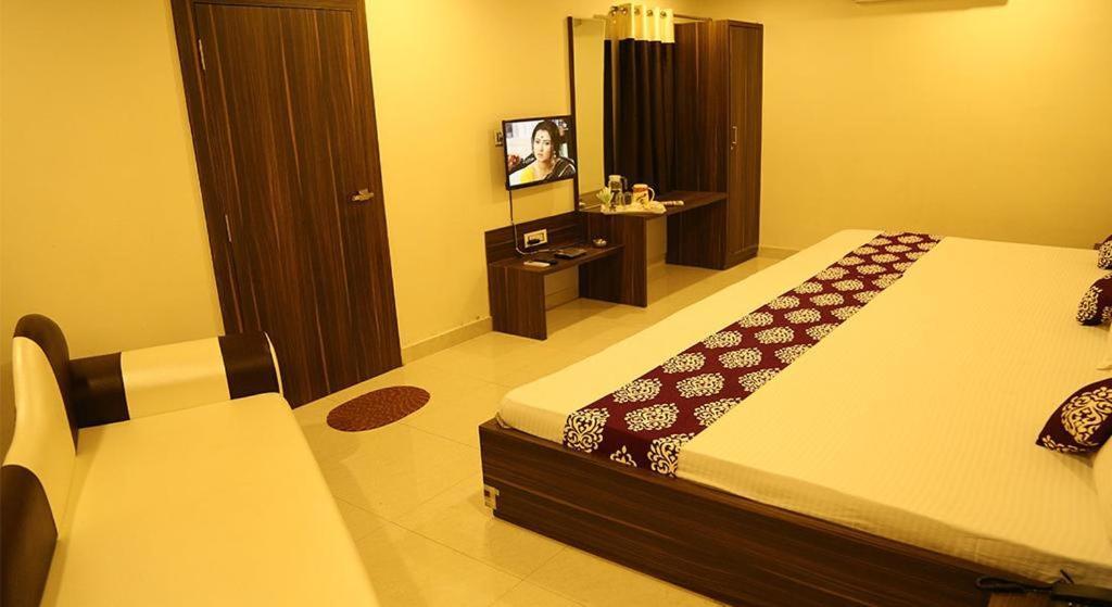 Kingsway Hotel And Restaurant Ajmer Dargah 350 Meter Exterior photo