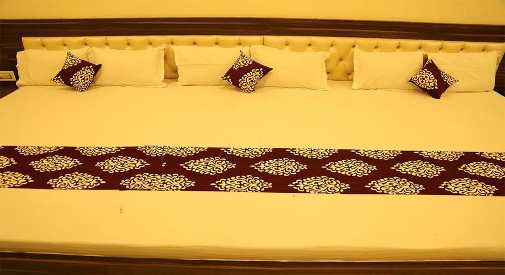 Kingsway Hotel And Restaurant Ajmer Dargah 350 Meter Exterior photo