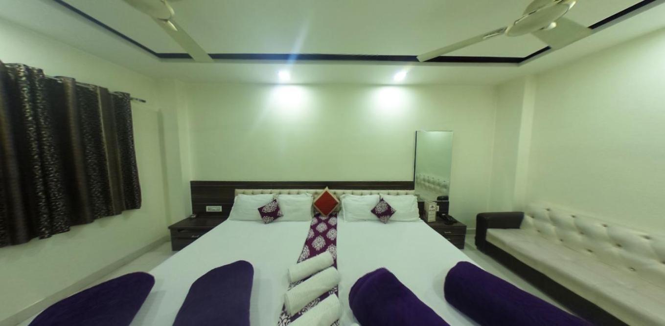 Kingsway Hotel And Restaurant Ajmer Dargah 350 Meter Exterior photo